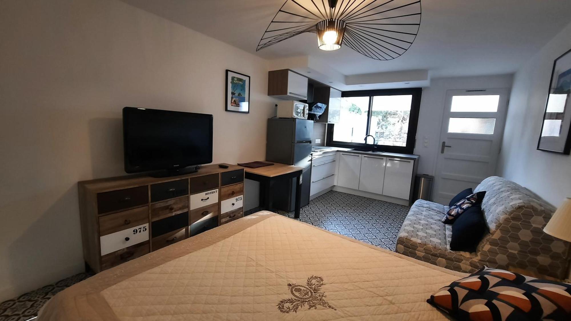 Studio Climatise Lantanas 4 Personnes Le Lavandou Exteriör bild