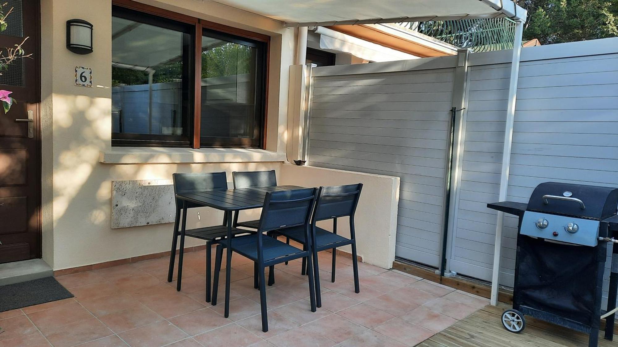 Studio Climatise Lantanas 4 Personnes Le Lavandou Exteriör bild